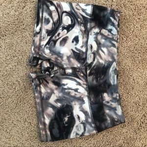 XS Scorpio Sol Compression Shorts